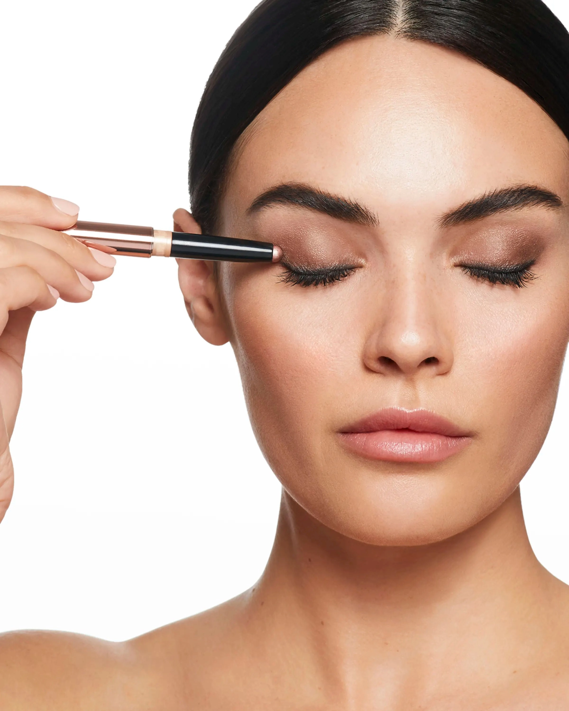 24 Hour Eye Shadow And Liner