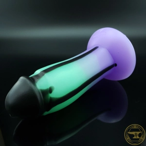 *|5/1|* Small Fighter, Soft 00-30 Firmness, Goth Mermaid Drip Fades, 6086